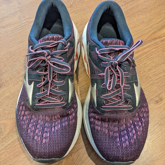 Mizuno Wave Inspire 17 Women's Running Shoes - Picture 2 of 7